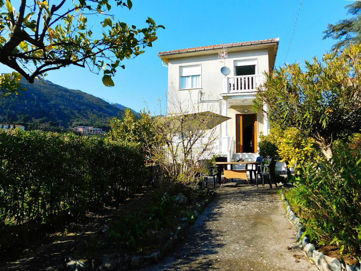 Vacanze In Villa, Levanto Exteriér fotografie
